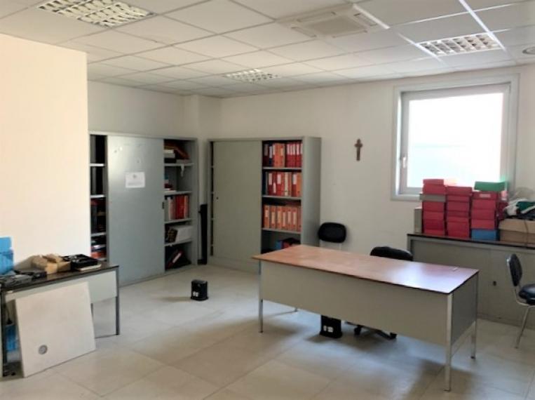Fano - ufficio in locazione