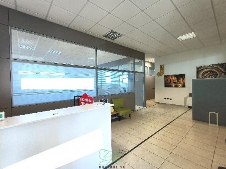 Fano - zona bellocchi - ufficio in locazione