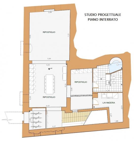 Fano - zona centro - magazzino in vendita
