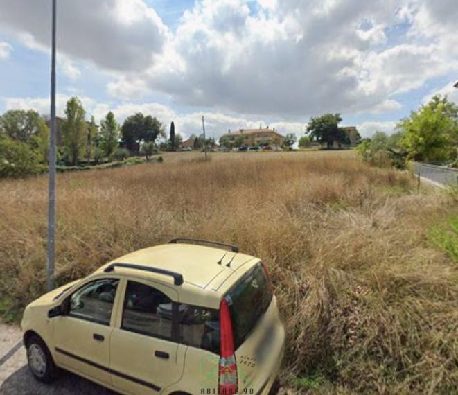 Fano - zona caminate - terreno in vendita