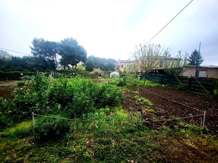 Fano - zona cimitero - terreno in vendita