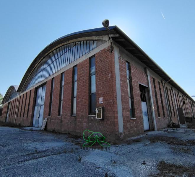 Fano - zona rosciano - capannone in vendita
