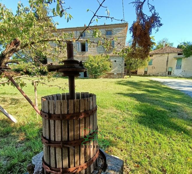 Colli al metauro - zona  - rustico casolare cascina in vendita