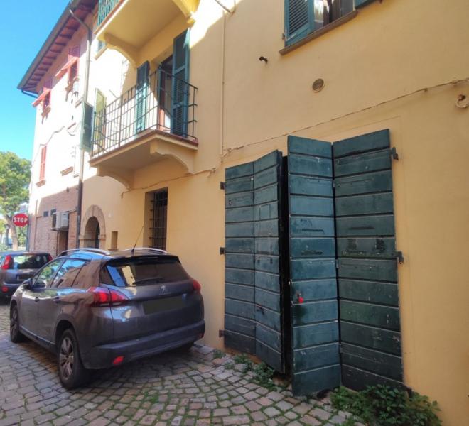 Fano - zona centro - appartamento in vendita