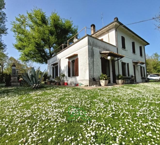 Fano - zona carignano - rustico casolare cascina in vendita