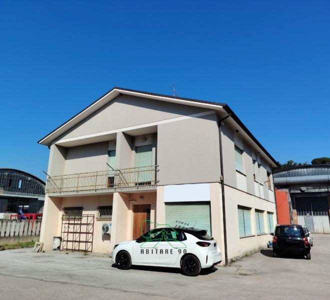 Fano - zona rosciano - ufficio in vendita