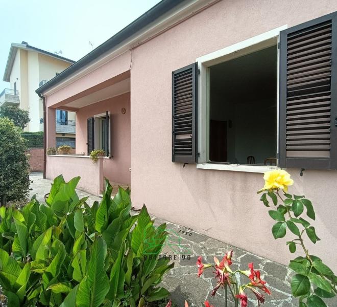 Fano - zona caminate - unifamiliare casa singola in vendita