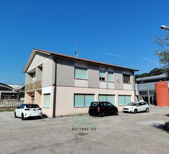 Fano - zona rosciano - ufficio in vendita