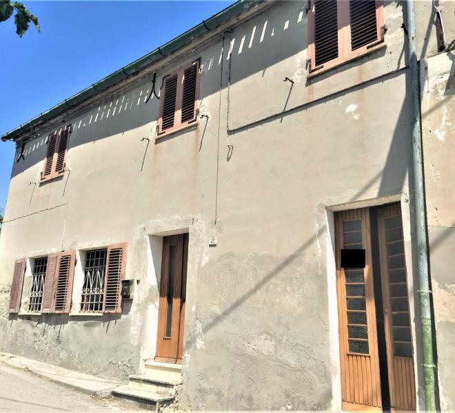 Fano - zona carignano - unifamiliare semindipendente in vendita