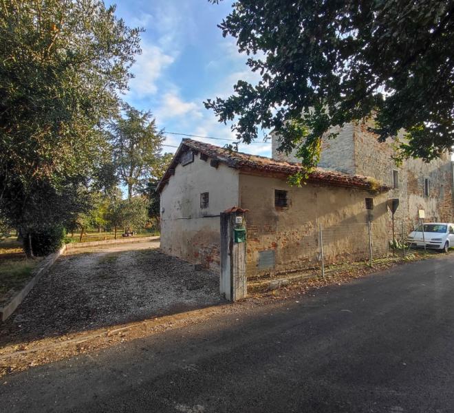 Fano - zona bellocchi - rustico casolare cascina in vendita