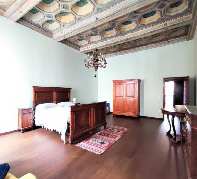 Fossombrone - zona centro storico - appartamento in vendita