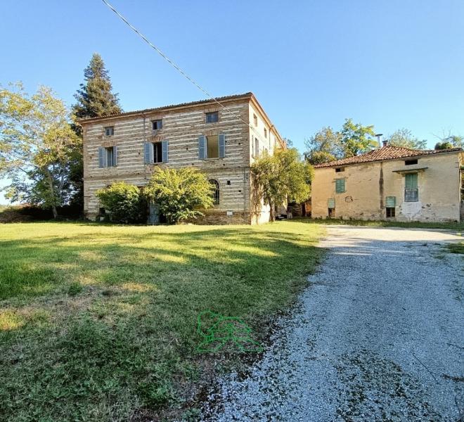 Colli al metauro - zona  - rustico casolare cascina in vendita