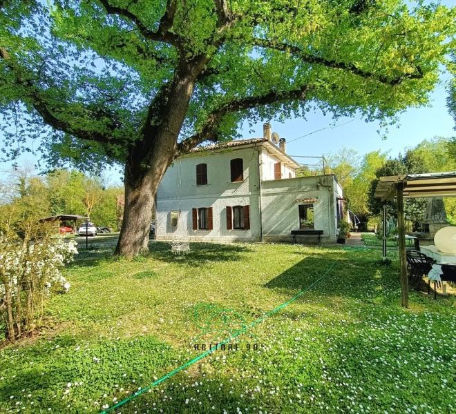 Fano - zona carignano - rustico casolare cascina in vendita